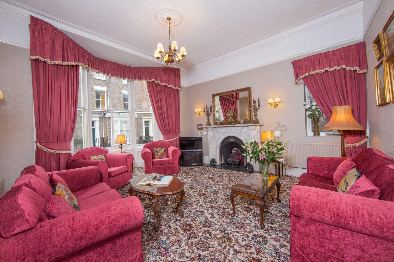 Alhambra Court Hotel York Zewnętrze zdjęcie